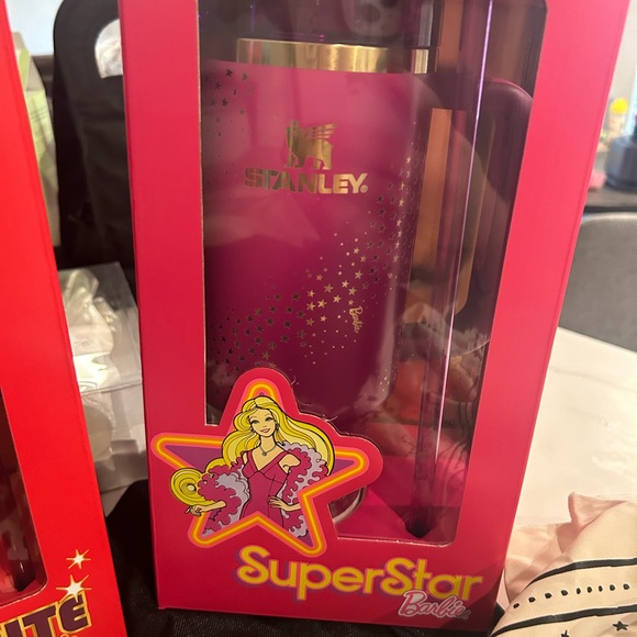 Barbie x Stanley 40 oz Brand new never opened - Picture 5 of 6
